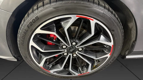 Ford Focus  1.0 Ecoboost MHEV ST Line X 155