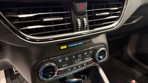 Ford Focus  1.0 Ecoboost MHEV ST Line X 155
