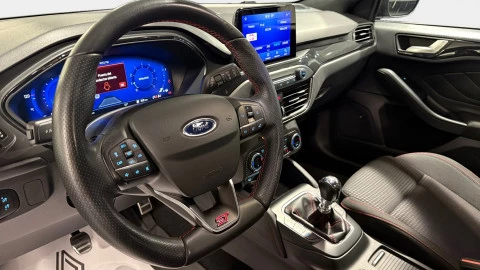 Ford Focus  1.0 Ecoboost MHEV ST Line X 155
