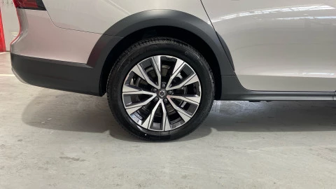 Volvo V90 Cross Country 2.0 B4 D Plus Bright AWD Auto