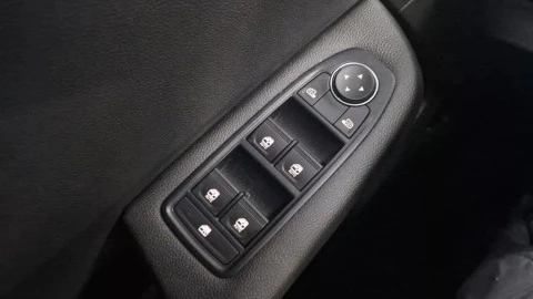 Renault Clio Evolution full hybrid E-Tech 145 (103Kw)