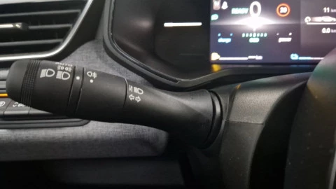 Renault Clio Evolution full hybrid E-Tech 145 (103Kw)