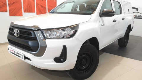 Toyota Hilux 2.4 D4D Cabina Doble GX