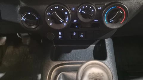 Toyota Hilux 2.4 D4D Cabina Doble GX