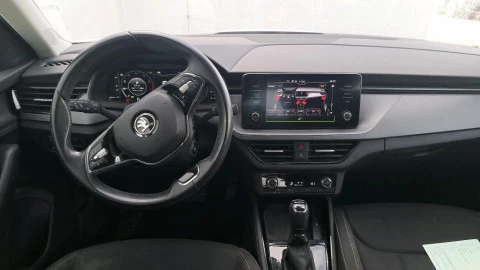 Skoda Kamiq 1.0 TSI 81kW (110CV) DSG Ambition