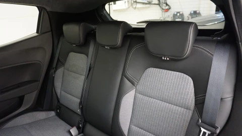 Renault Clio Techno TCe 90 (67kw)