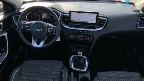 Kia Ceed 1.6 MHEV iMT 100kW (136CV) Tech