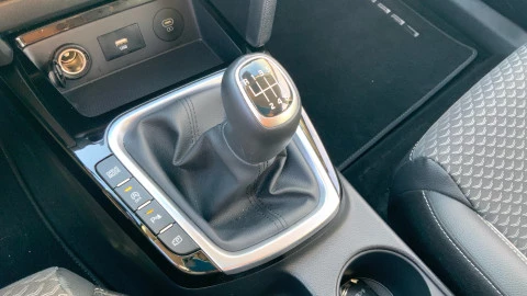 Kia Ceed 1.6 MHEV iMT 100kW (136CV) Tech