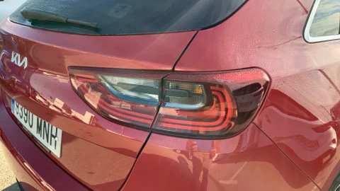 Kia Ceed 1.6 MHEV iMT 100kW (136CV) Tech