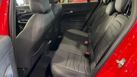 Jeep Avenger  BEV ALTITUDE