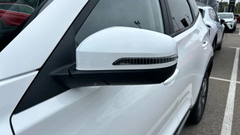 EBRO S400 1.5 DHE HEV Excellence CVT