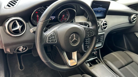 Mercedes-Benz Clase GLA GLA 180