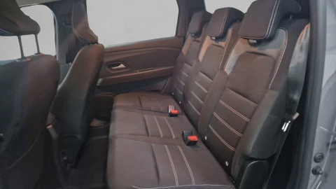 Dacia Jogger Expression HYBRID 105kW (140CV) 5 plazas