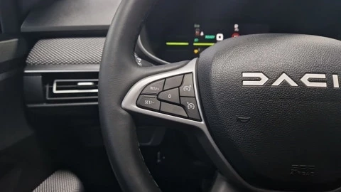 Dacia Jogger Expression HYBRID 105kW (140CV) 5 plazas