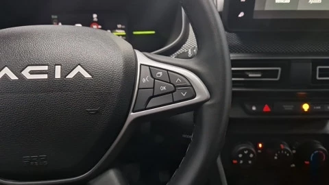 Dacia Jogger Expression HYBRID 105kW (140CV) 5 plazas