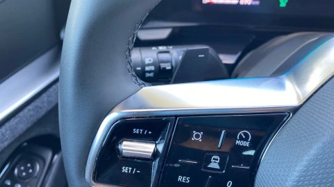 Renault Espace Techno full hybrid E-Tech 147kW 7p