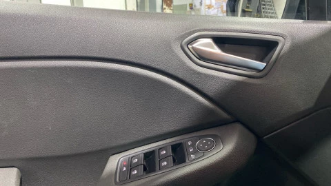 Renault Clio Evolution TCe 90 (67kw)