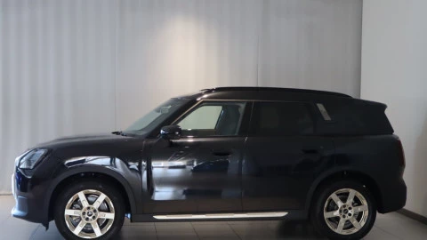 MINI Countryman C Favoured Trim