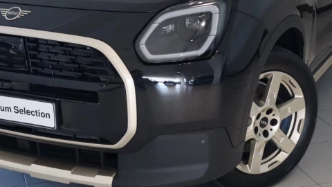 MINI Countryman C Favoured Trim