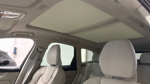 Volvo XC60 T6 Recharge Plus Dark AWD Auto 257 kW (350 CV)