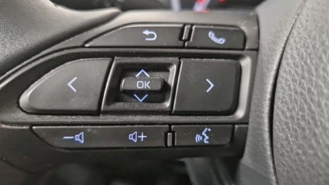 Toyota Aygo X Cross 1.0 VVT-I 72CV Play