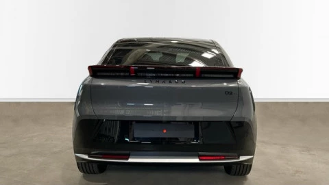 Lynk & Co 02 BEV 66kWh Core 200 kW (272 CV)