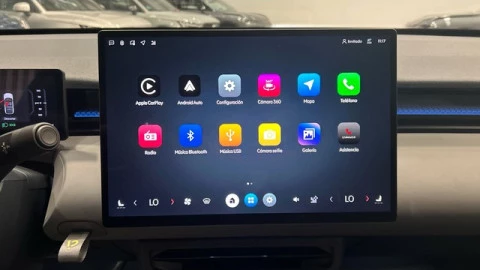 Lynk & Co 02 BEV 66kWh Core 200 kW (272 CV)