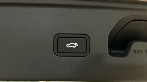 Lynk & Co 02 BEV 66kWh Core 200 kW (272 CV)