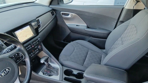 Kia Niro 1.6 GDi Híbrido 104kW (141CV) Drive