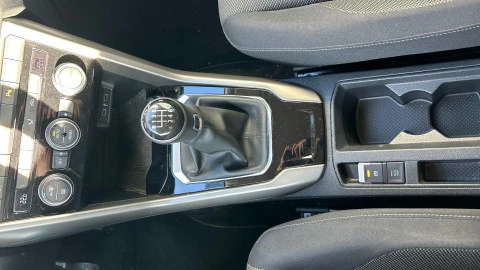 Volkswagen T-Roc Advance R-Line 1.0 TSI 81kW (110CV)