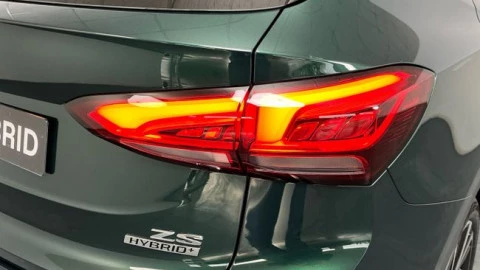 MG ZS Hybrid+ Luxury