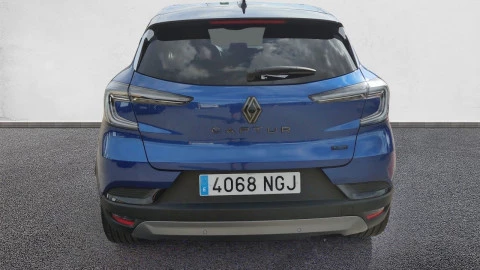 Renault Captur TODOTERRENO 1.6 E-TECH 105KW ESPRIT ALPINE 145 5P