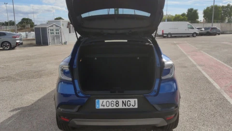 Renault Captur TODOTERRENO 1.6 E-TECH 105KW ESPRIT ALPINE 145 5P