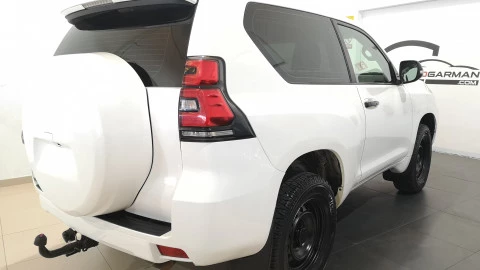 Toyota Land Cruiser 2.8 D-4D GX