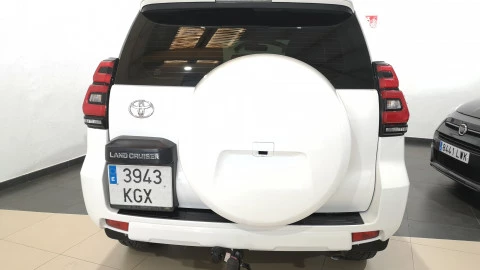 Toyota Land Cruiser 2.8 D-4D GX