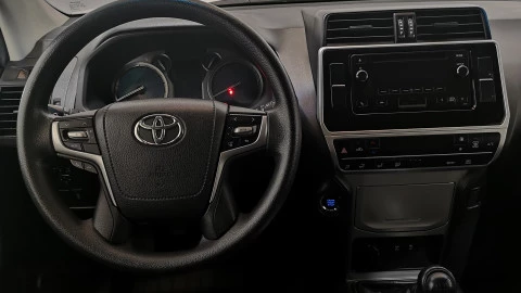 Toyota Land Cruiser 2.8 D-4D GX