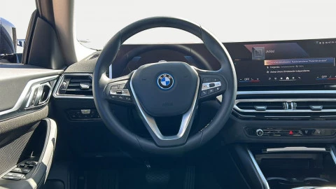 BMW i4 eDrive40