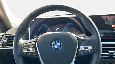 BMW i4 eDrive40