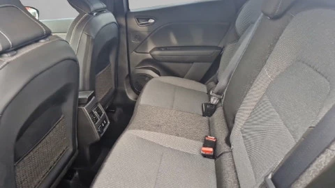 Renault Captur techno Eco-G 100cv (74 kW)