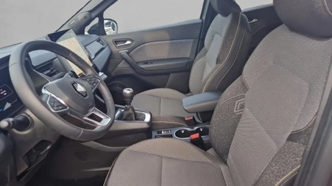 Renault Captur techno Eco-G 100cv (74 kW)