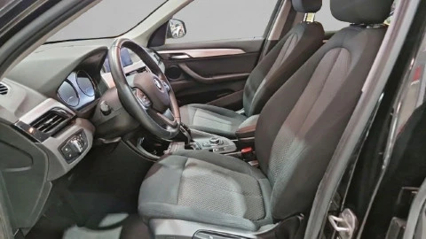 BMW X1 sDrive18dA Corporate