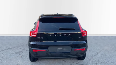 Volvo XC40 1.5 T2 Momentum Core Auto
