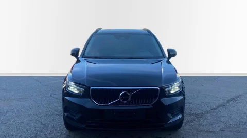 Volvo XC40 1.5 T2 Momentum Core Auto