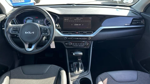 Kia Niro 1.6 GDi HEV 104kW (141CV) Drive
