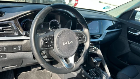 Kia Niro 1.6 GDi HEV 104kW (141CV) Drive