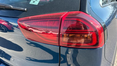 Kia Niro 1.6 GDi HEV 104kW (141CV) Drive