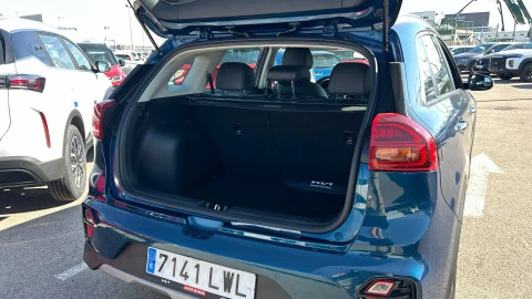 Kia Niro 1.6 GDi HEV 104kW (141CV) Drive