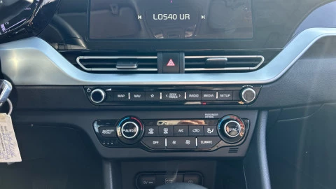 Kia Niro 1.6 GDi HEV 104kW (141CV) Drive