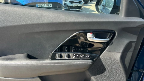 Kia Niro 1.6 GDi HEV 104kW (141CV) Drive