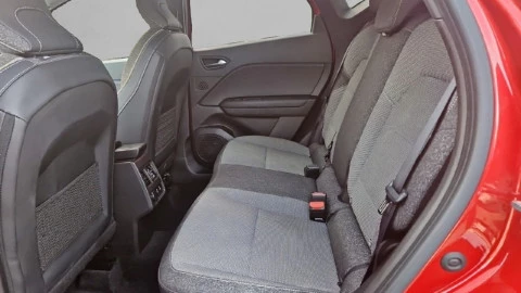 Renault Captur techno Eco-G 100cv (74 kW)